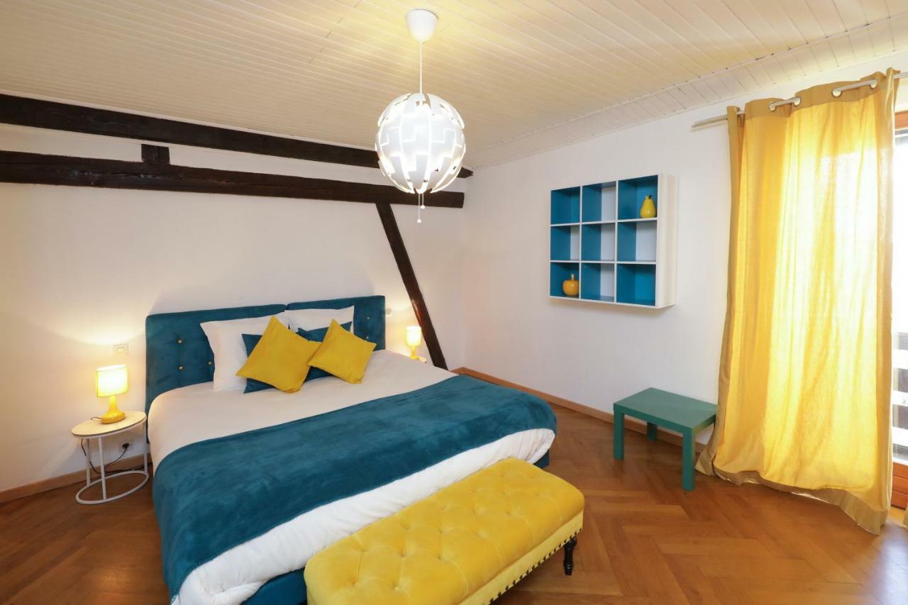 Maison Centre Jacuzzi Jardin Et Climatisation Holiday home *