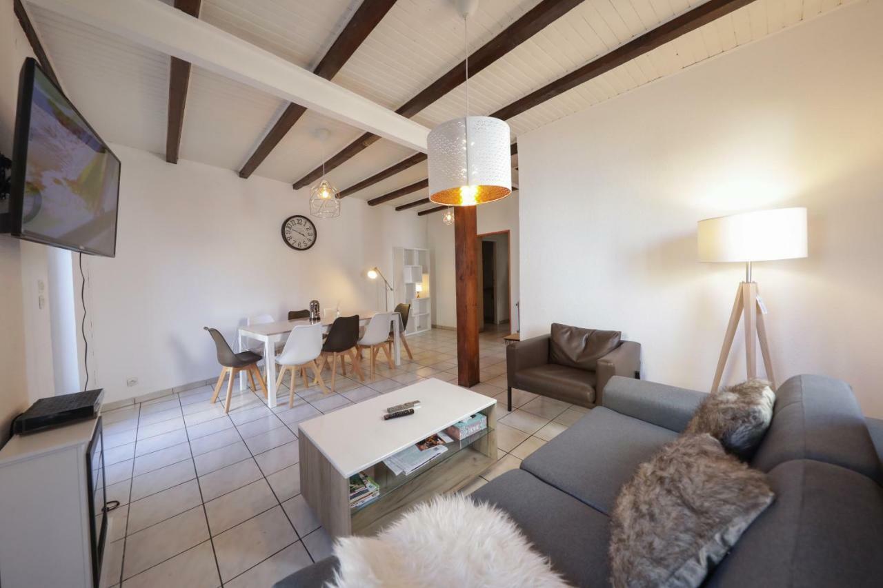 Holiday home Maison Centre Jacuzzi Jardin Et Climatisation *